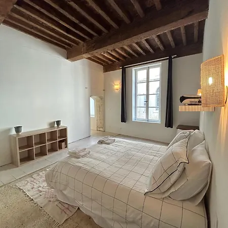 Une Nuit En Provence Appartement Authentique Beaucaire  Extérieur photo